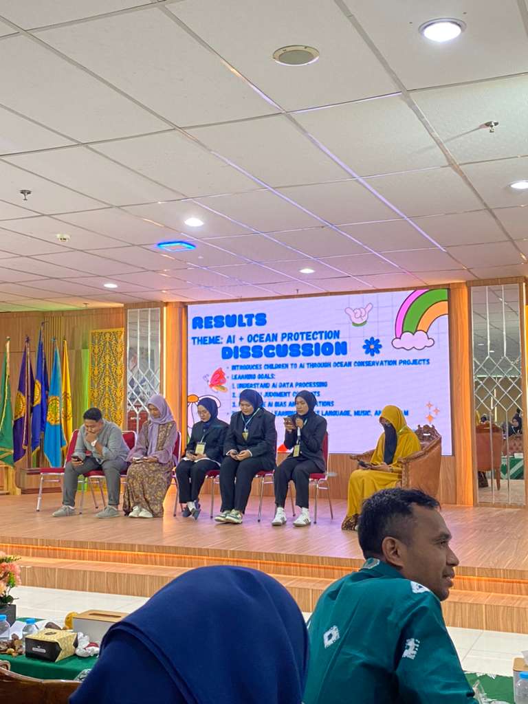 Seminar Kolaboratif Indonesia-Malaysia Akademik Mahasiswa UMRI-UMK: Presentasi Menjawab Tantangan AI